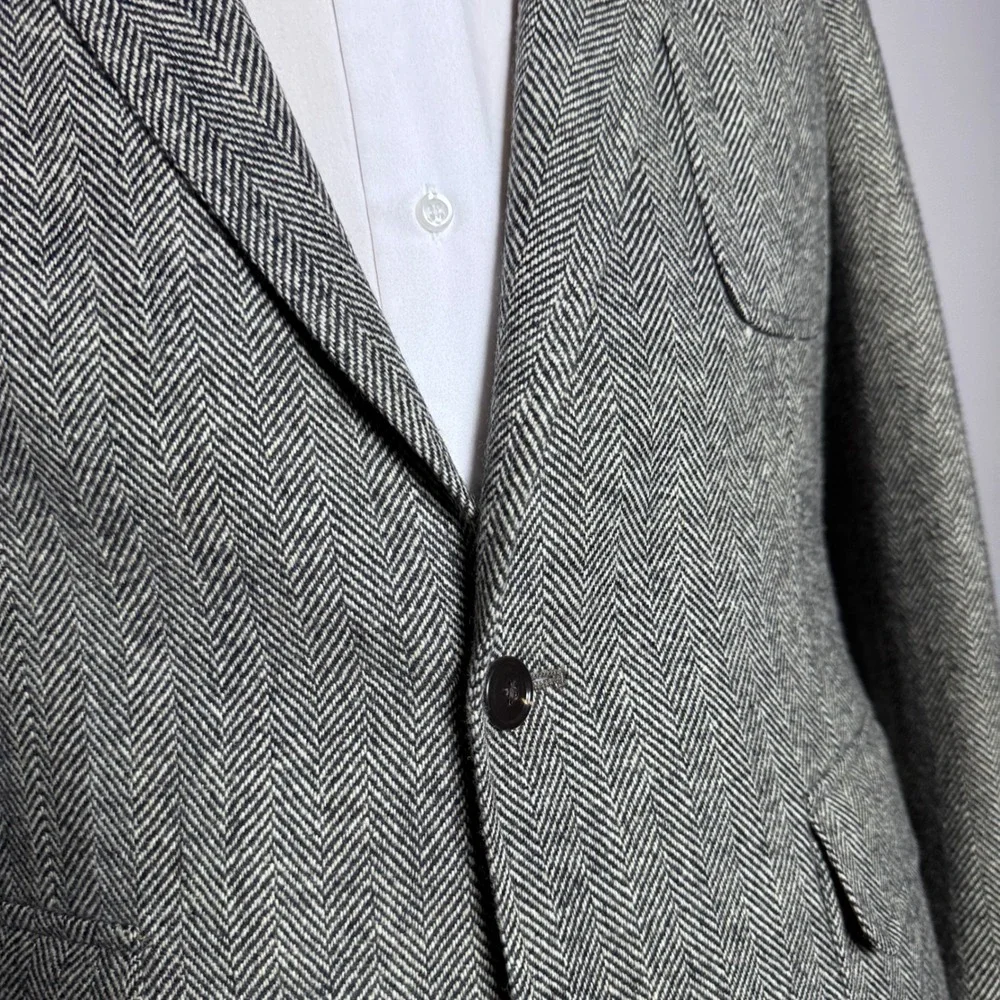 Lands' End Blazer‎ Mens 42R Grey Herringbone Wool Two Button Sport Coat
